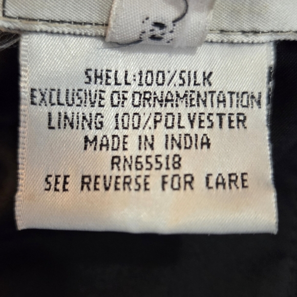 Stenay Black Beaded Floral Silk Blouse With Scalloped Sleeves And Hem Size Small - Picture 4 of 7